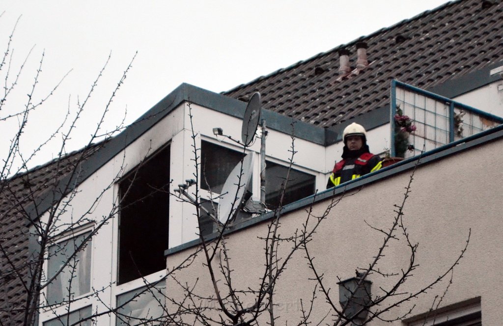 Feuer 2 Dachwohnung Koeln Severinswall Bayenstr P126.JPG